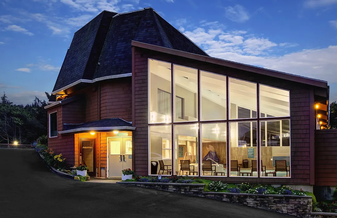 Hallmark Resort In Cannon Beach-1