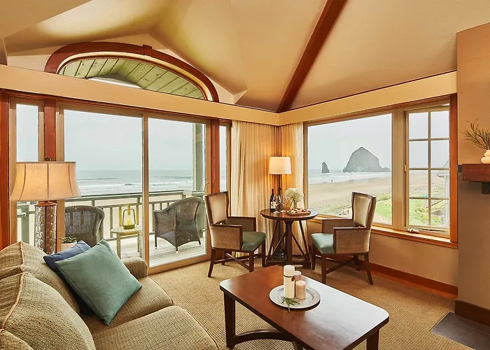 Stephanie Inn Cannon Beach